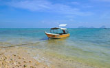 Koh Ngai Cliff Beach ,Trang ,Thailand  - Restaurant