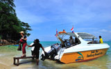 Koh Ngai Cliff Beach ,Trang ,Thailand  - Restaurant
