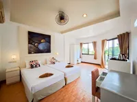 Superior Garden View thumbnail 1