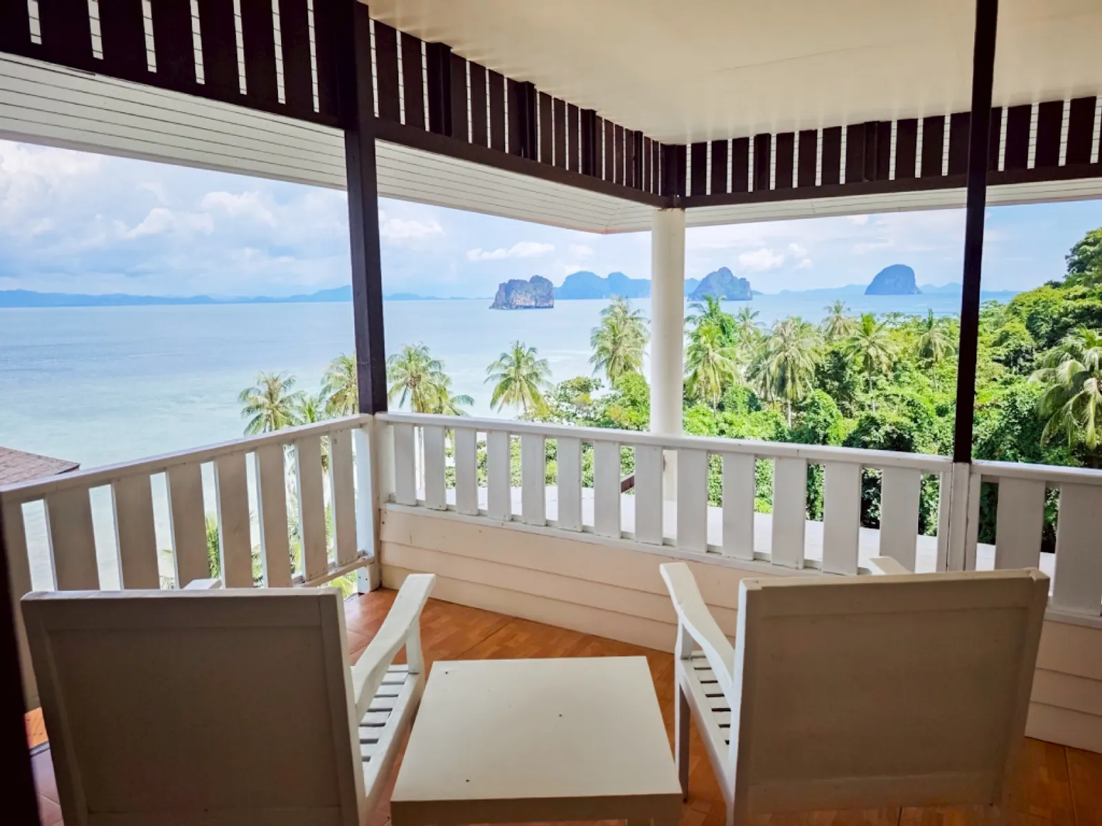 Ocean View Suite view 3